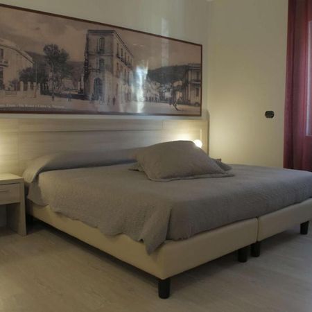 Il Borghetto Hotel Ristorante Lamezia Terme Esterno foto
