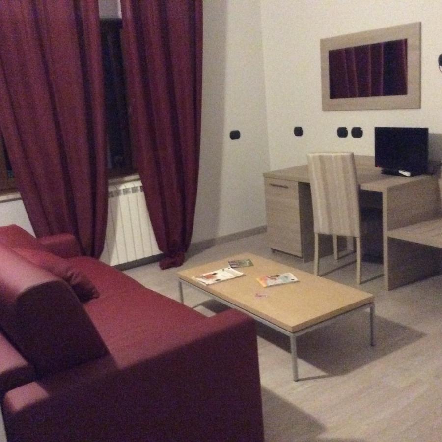 Il Borghetto Hotel Ristorante Lamezia Terme Esterno foto