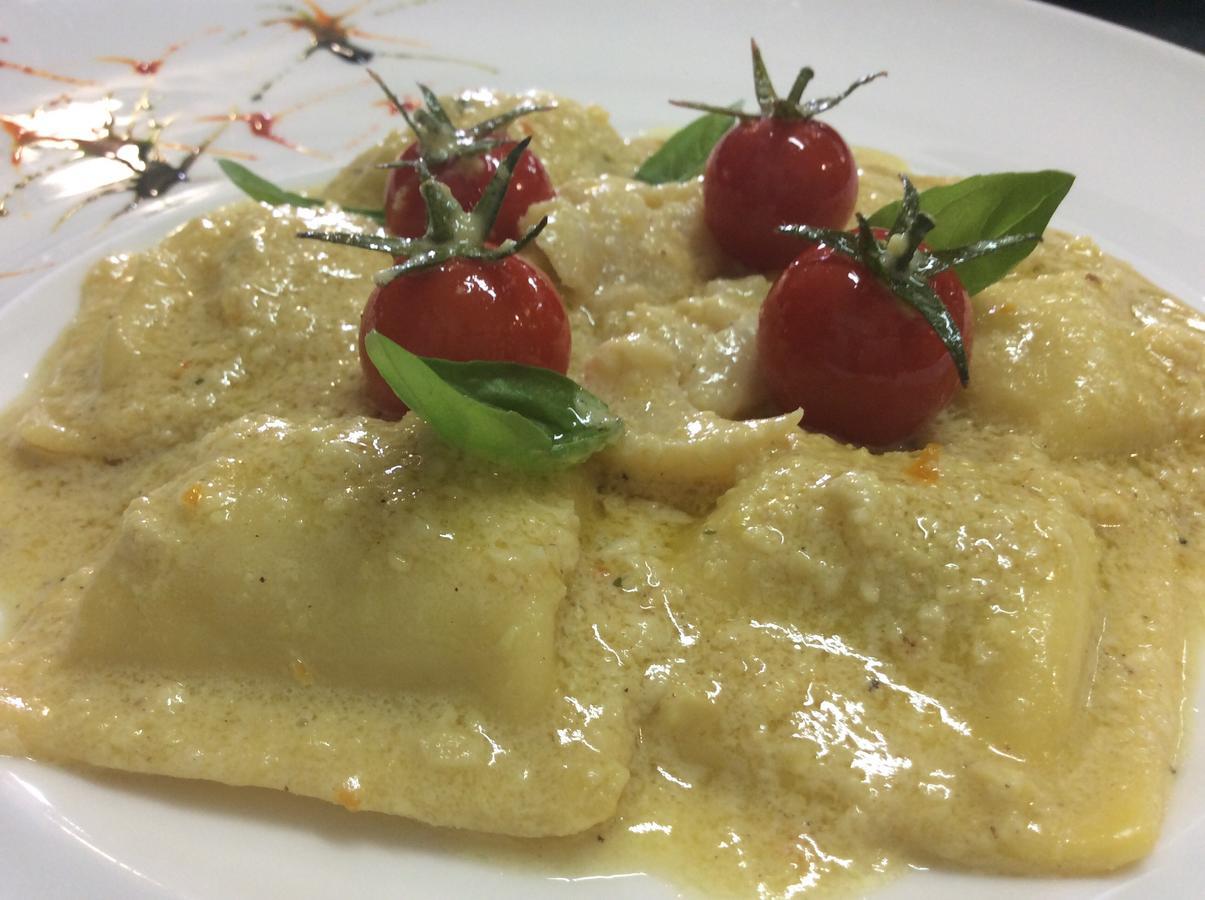 Il Borghetto Hotel Ristorante Lamezia Terme Esterno foto