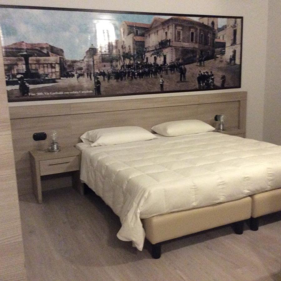 Il Borghetto Hotel Ristorante Lamezia Terme Esterno foto