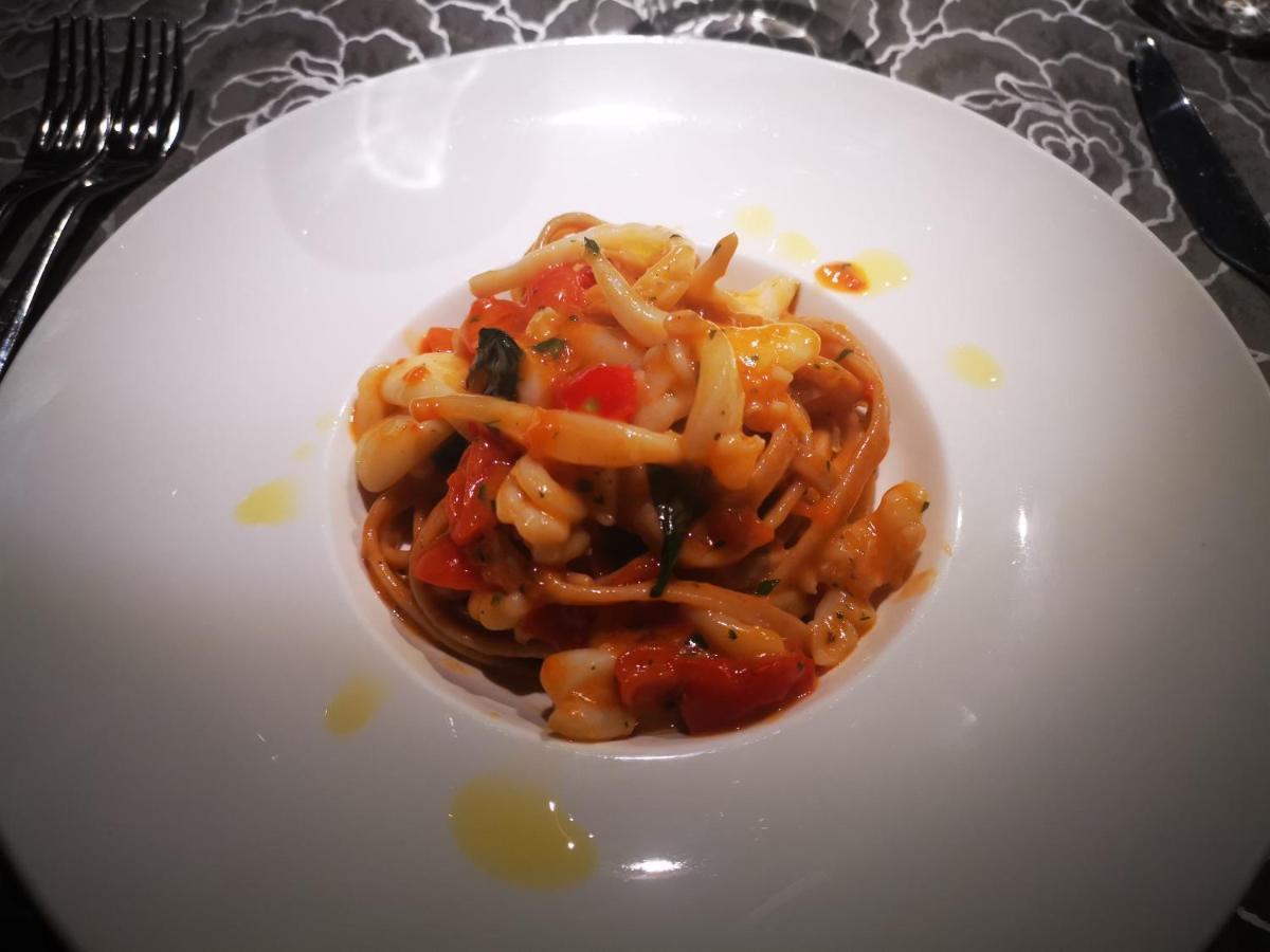 Il Borghetto Hotel Ristorante Lamezia Terme Esterno foto